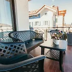Appartamento Red Rose - Lakeside Leisure & Business