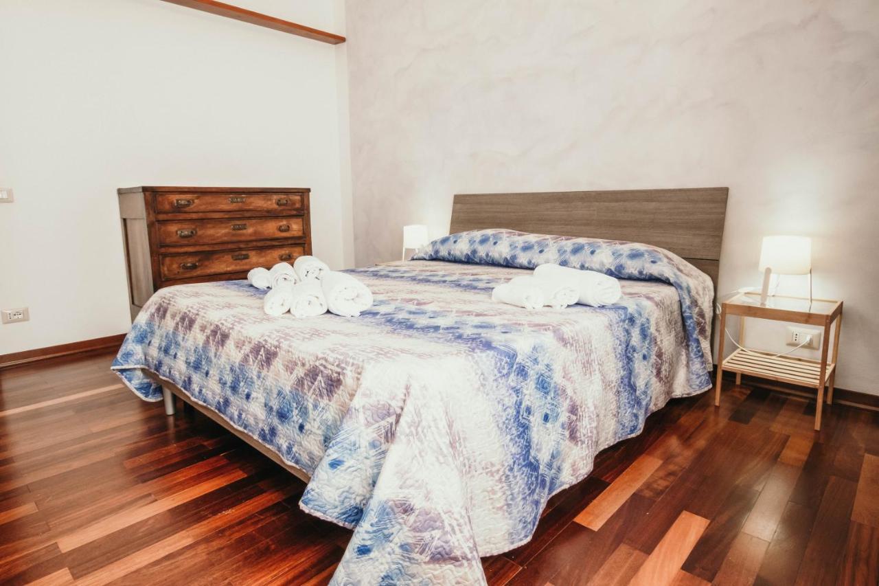 Red Rose - Lakeside Leisure & Business Apartment *
