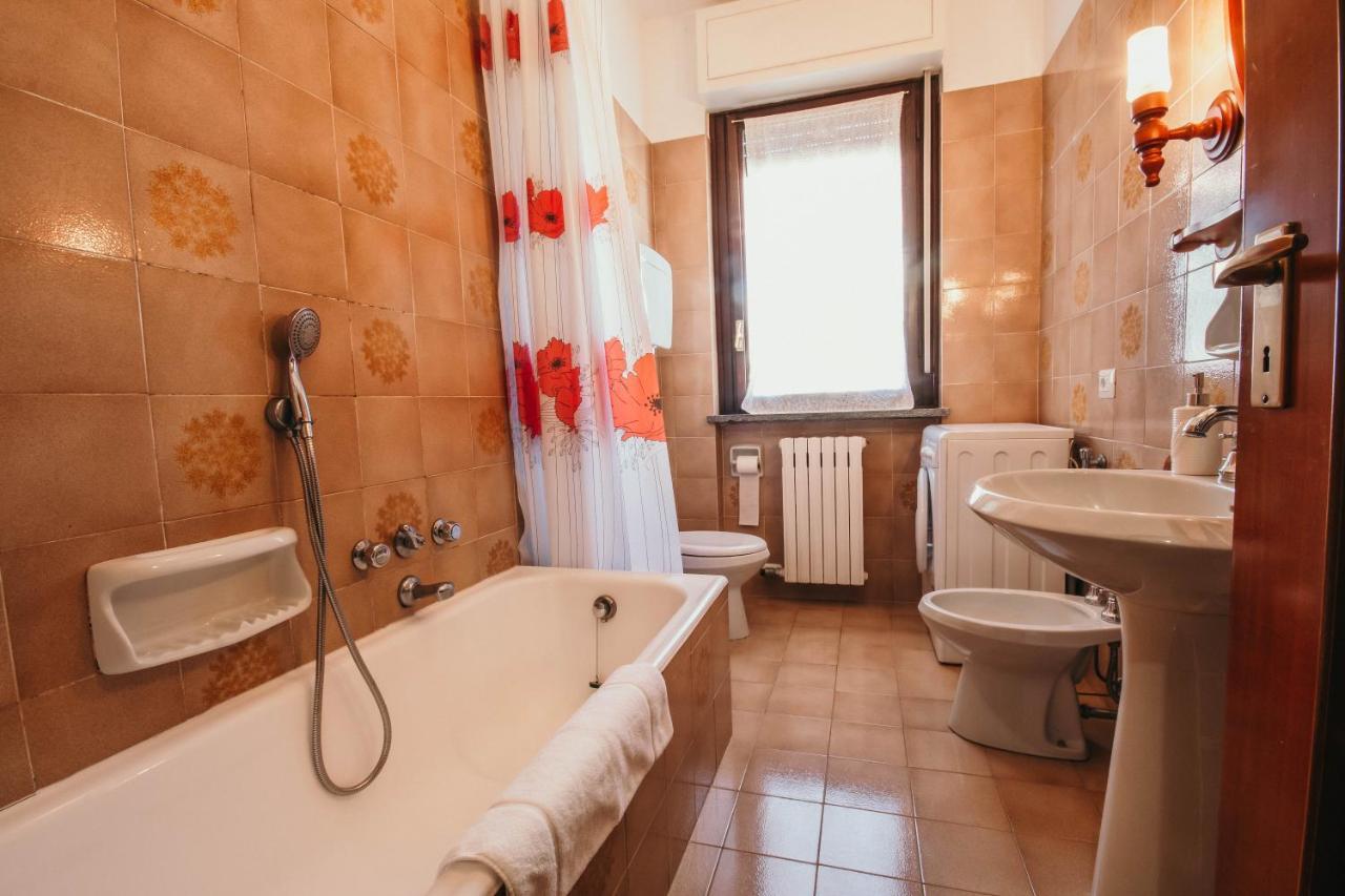 Apartment Red Rose - Lakeside Leisure & Business Stresa