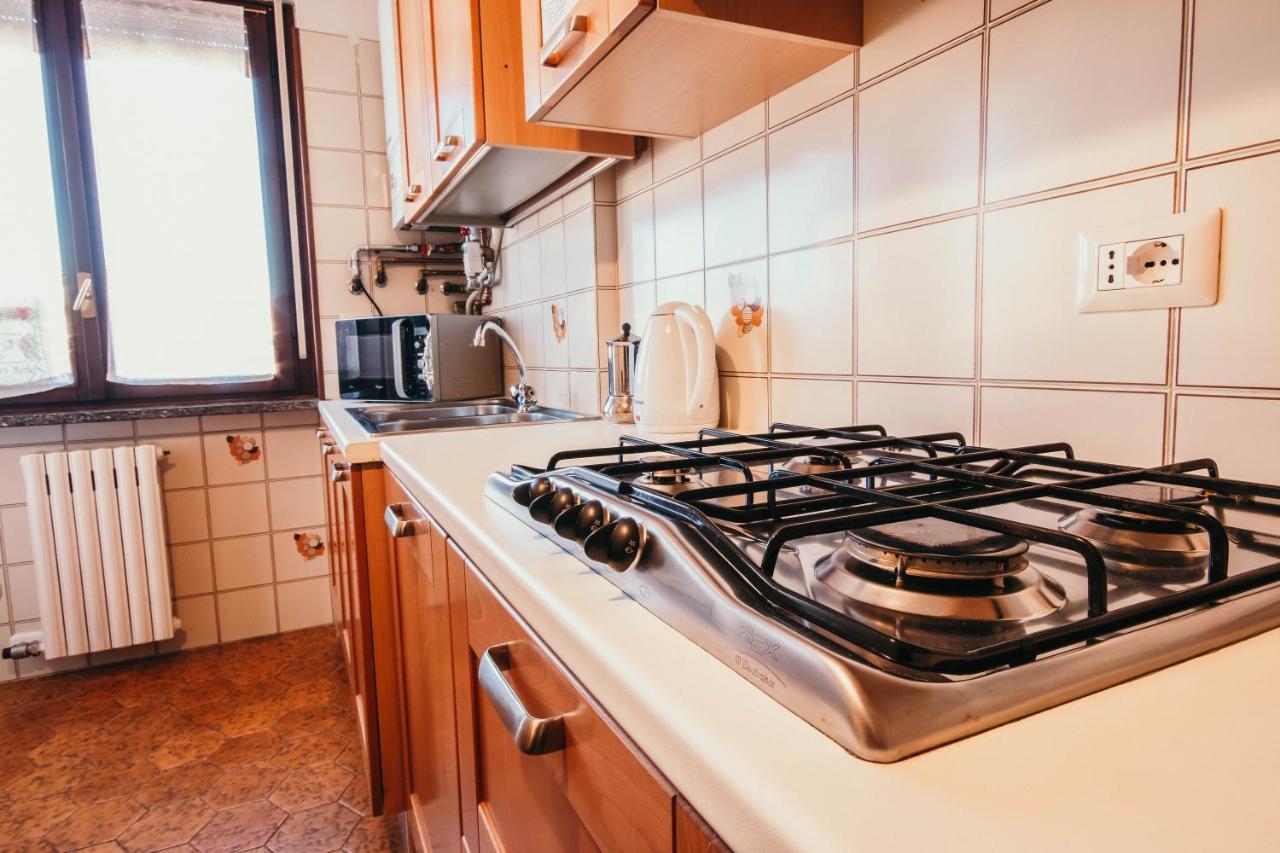 Apartment Red Rose - Lakeside Leisure & Business Stresa