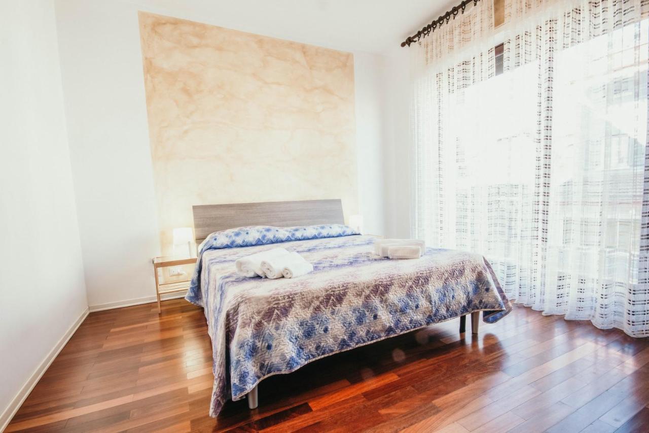 Apartment Red Rose - Lakeside Leisure & Business